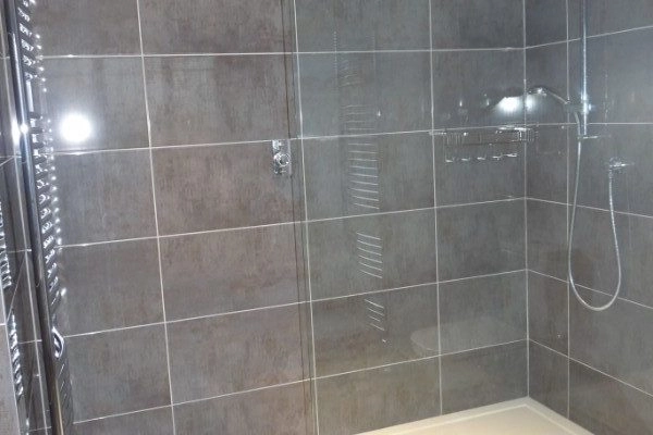 Walk in shower