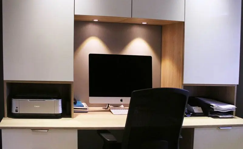 Home-office-furniture-white-gloss
