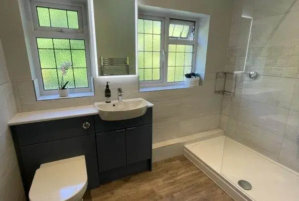 Walk-in Shower and fitted furniture_1906 (Large)